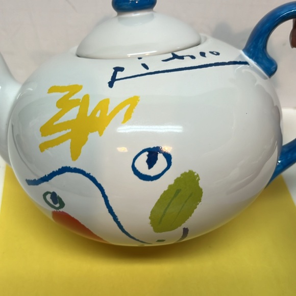 Vintage 1996 Picasso The Washerwoman 1962 Masterpiece Art Teapot - Picture 3 of 8